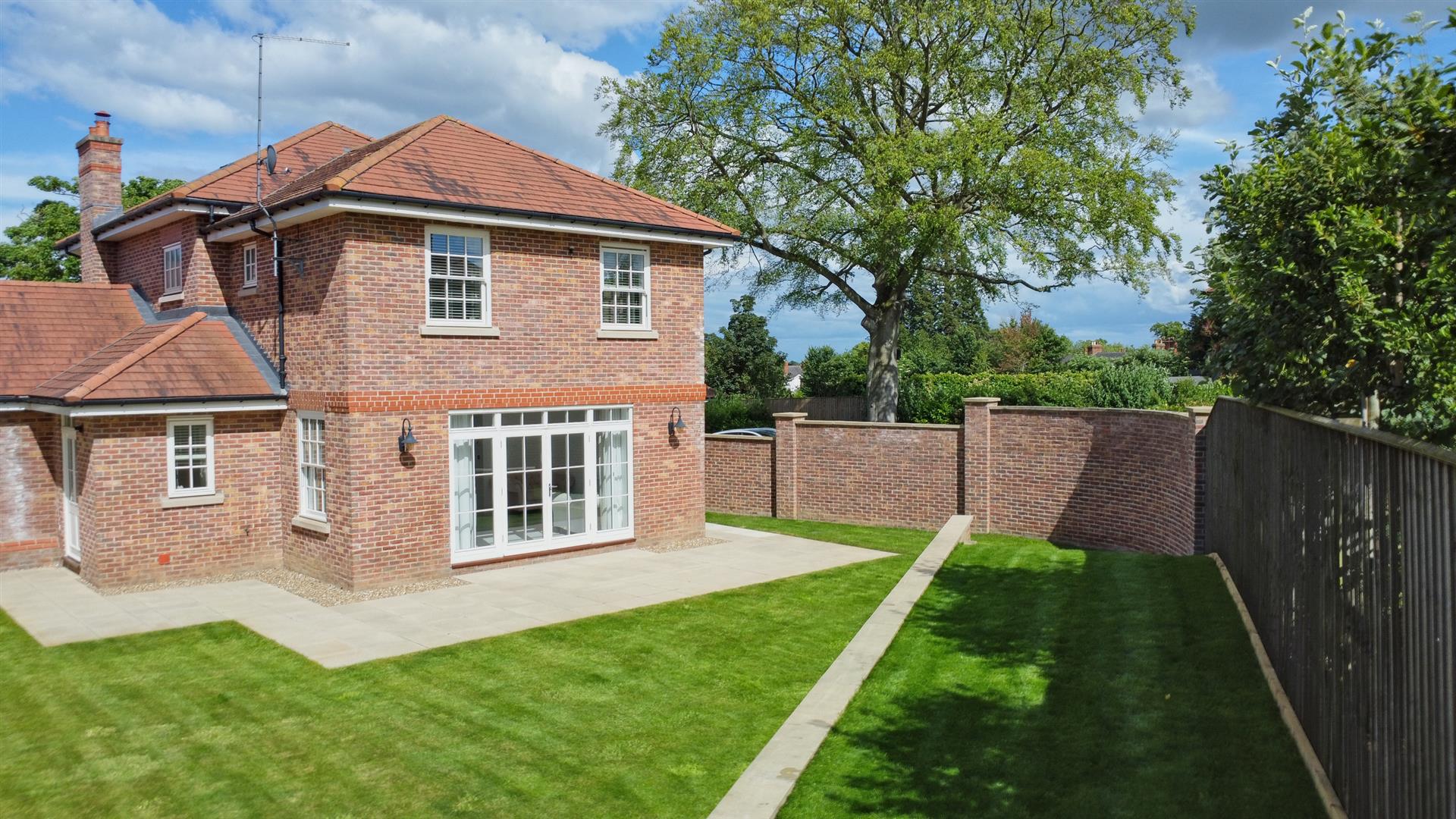 Old College Drive, Beverley